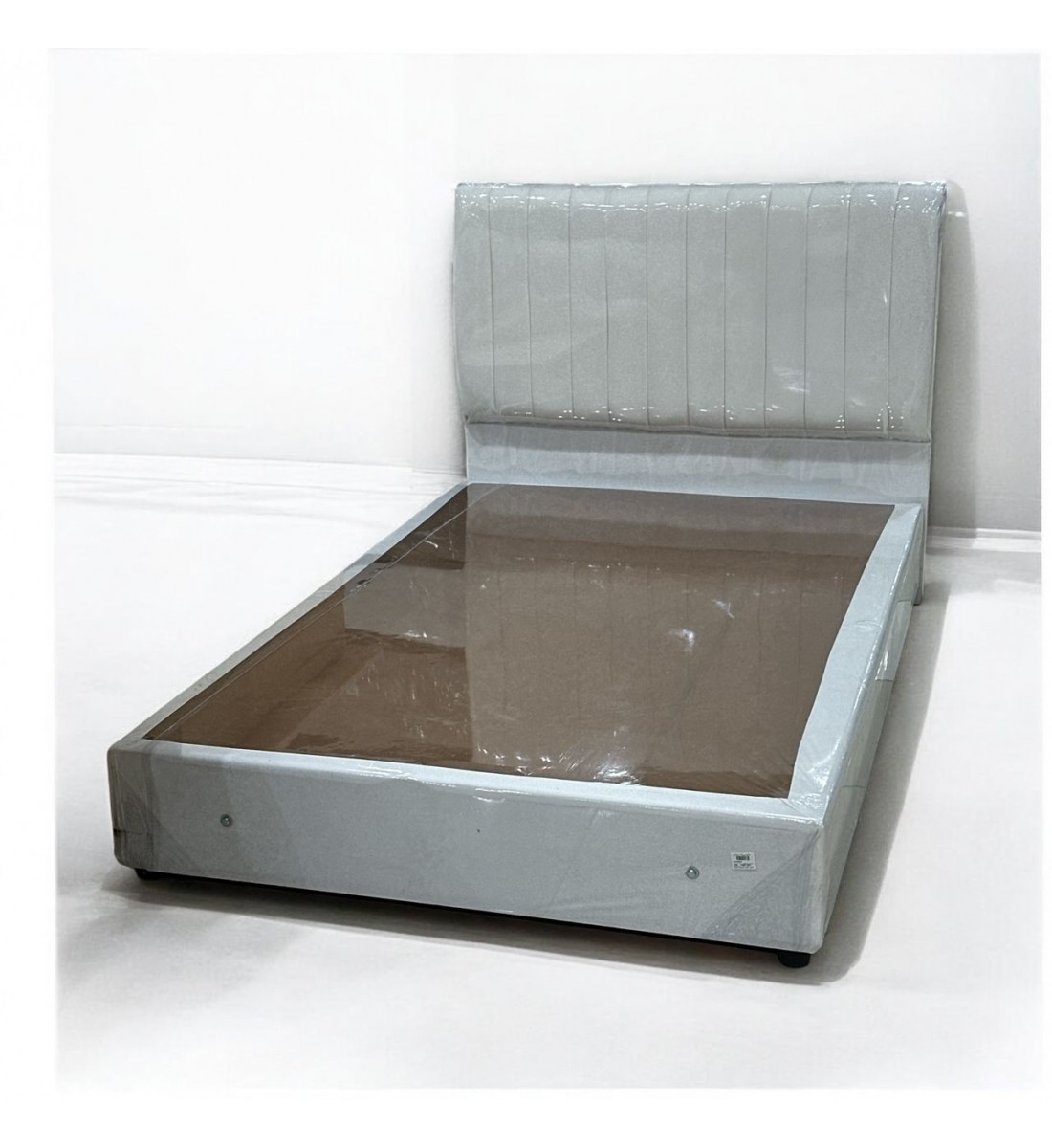 Cama individual de madera de terciopelo blanco, 190 x 90cm