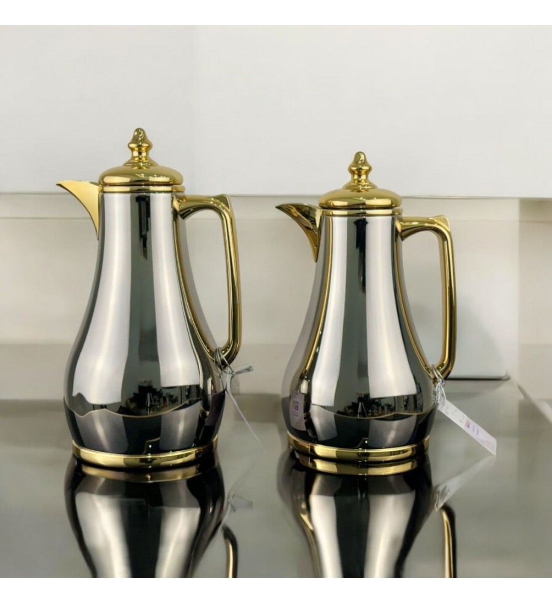 طقم ترمس شاهي وقهوه ذهبي ممسك ذهبي طقم ترمس شاهي وقهوه ذهبي ممسك ذهبي