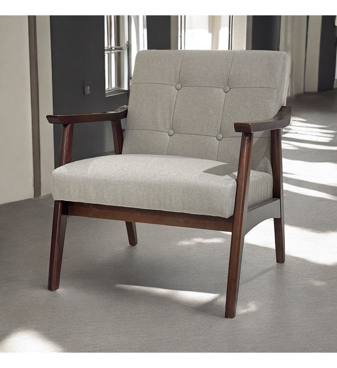 Classic single chair, beige, Malaysian wood, 80 x 50 x 70 cm