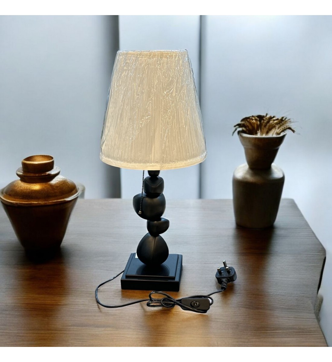 Black Electric Lighting Hotel Lamp 57cm