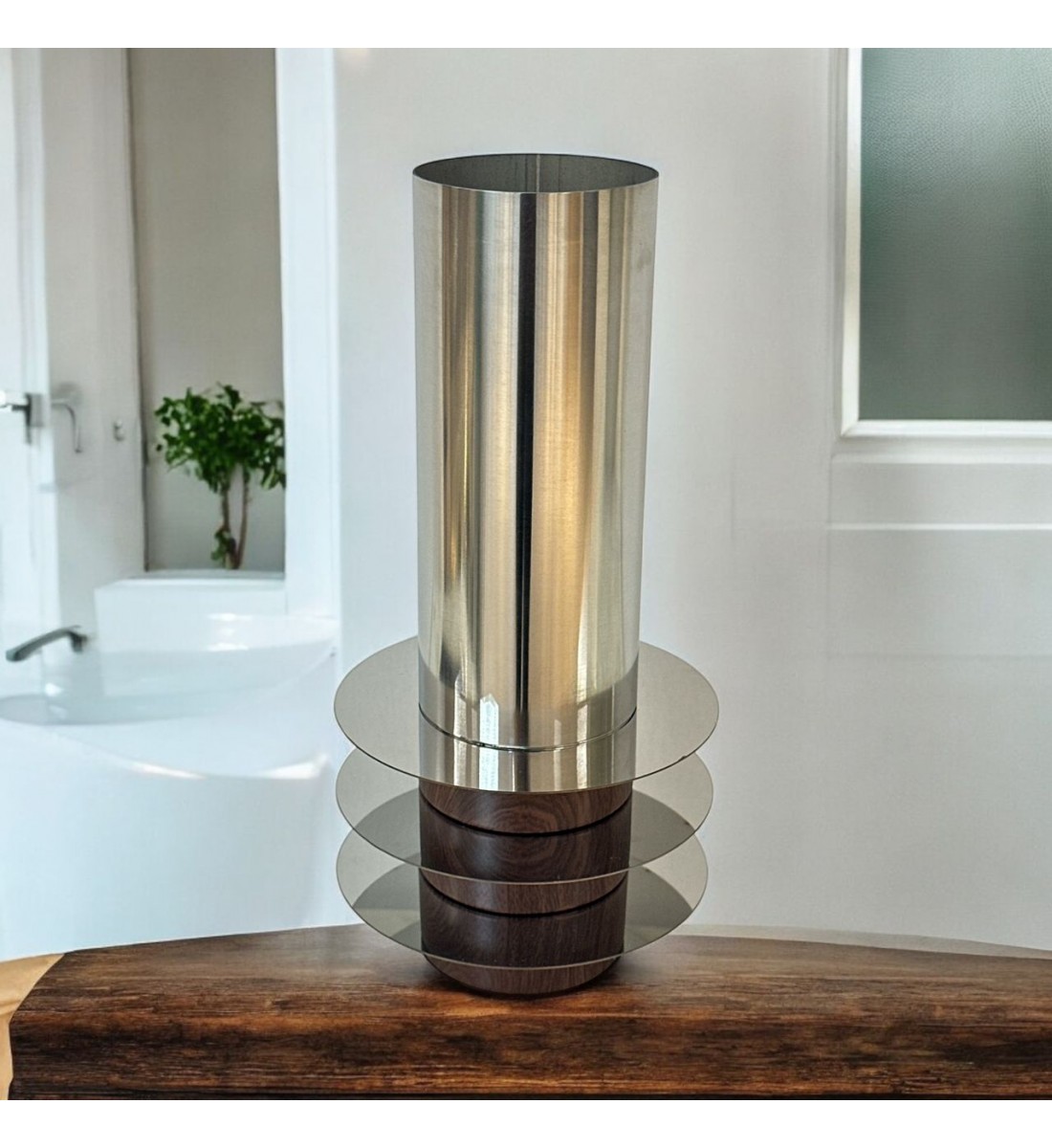 فازه سيراميك تصميم كلاسيك حديد مع خشب 30×8×8سم فازه سيراميك تصميم كلاسيك حديد مع خشب 30×8×8سم