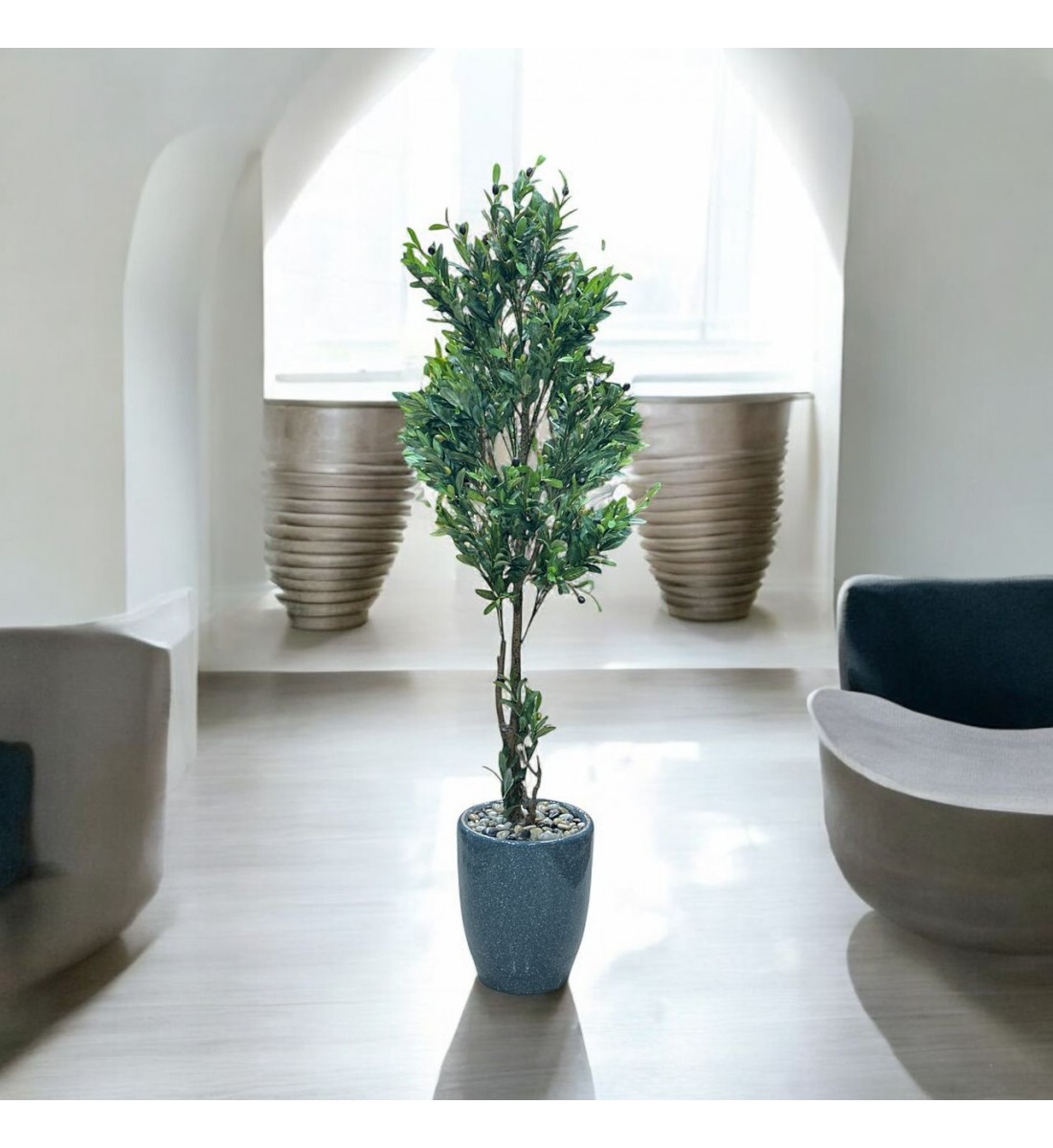شجرة تزين اوراق الزيتون مركن سيراميك ارتفاع 180سم تقريبا شجرة تزين اوراق الزيتون مركن سيراميك ارتفاع 180سم تقريبا
