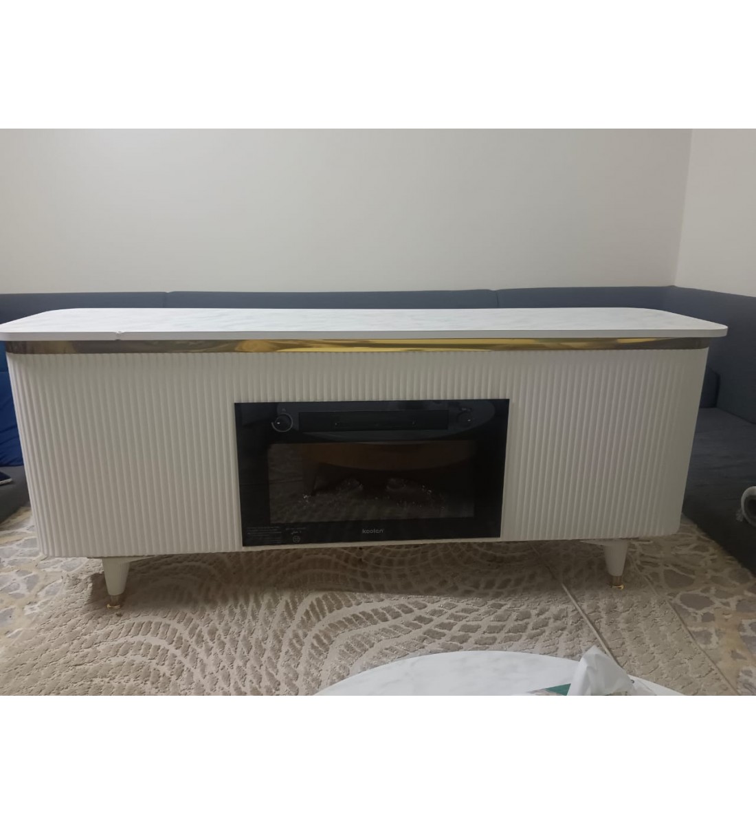 دفاية شكل بلازما كهربائية مستطيل ذات تصميم انيق وحديث لون بيج مقاس 160*40*57سم دفاية شكل بلازما كهربائية مستطيل ذات تصميم انيق وحديث لون بيج مقاس 160*40*57سم