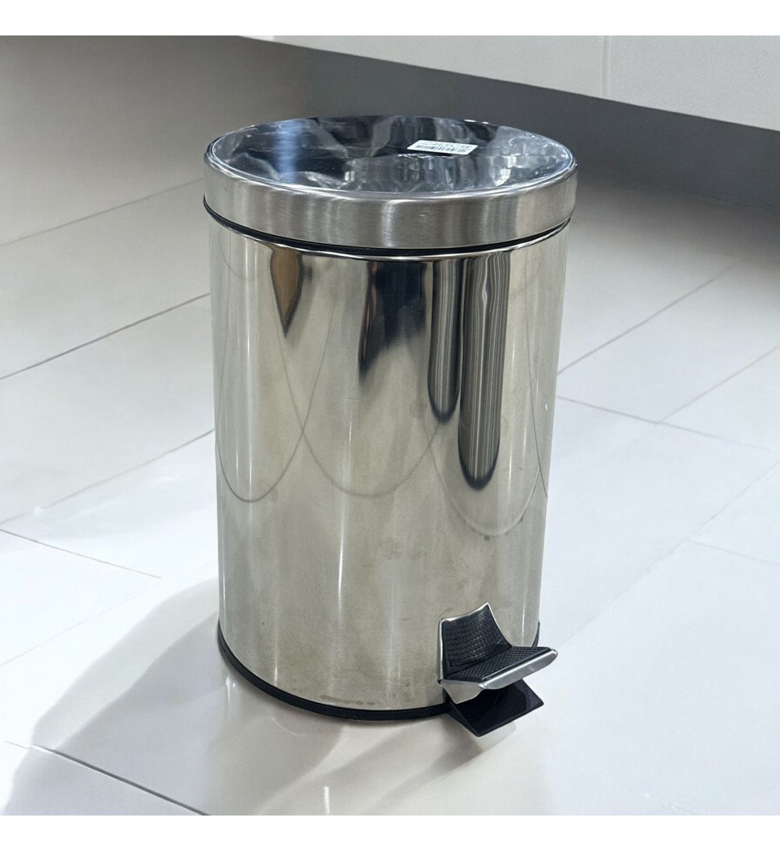 Trash pail - steel with pedal, 8 liters