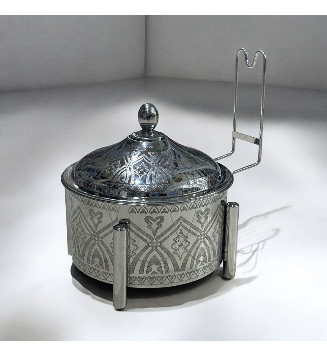 سخان بوفية صحن تقديم استيل لتسخين الطعام مزود بغطاء بتصميم فريد6000مل سخان بوفية صحن تقديم استيل لتسخين الطعام مزود بغطاء بتصميم فريد6000مل