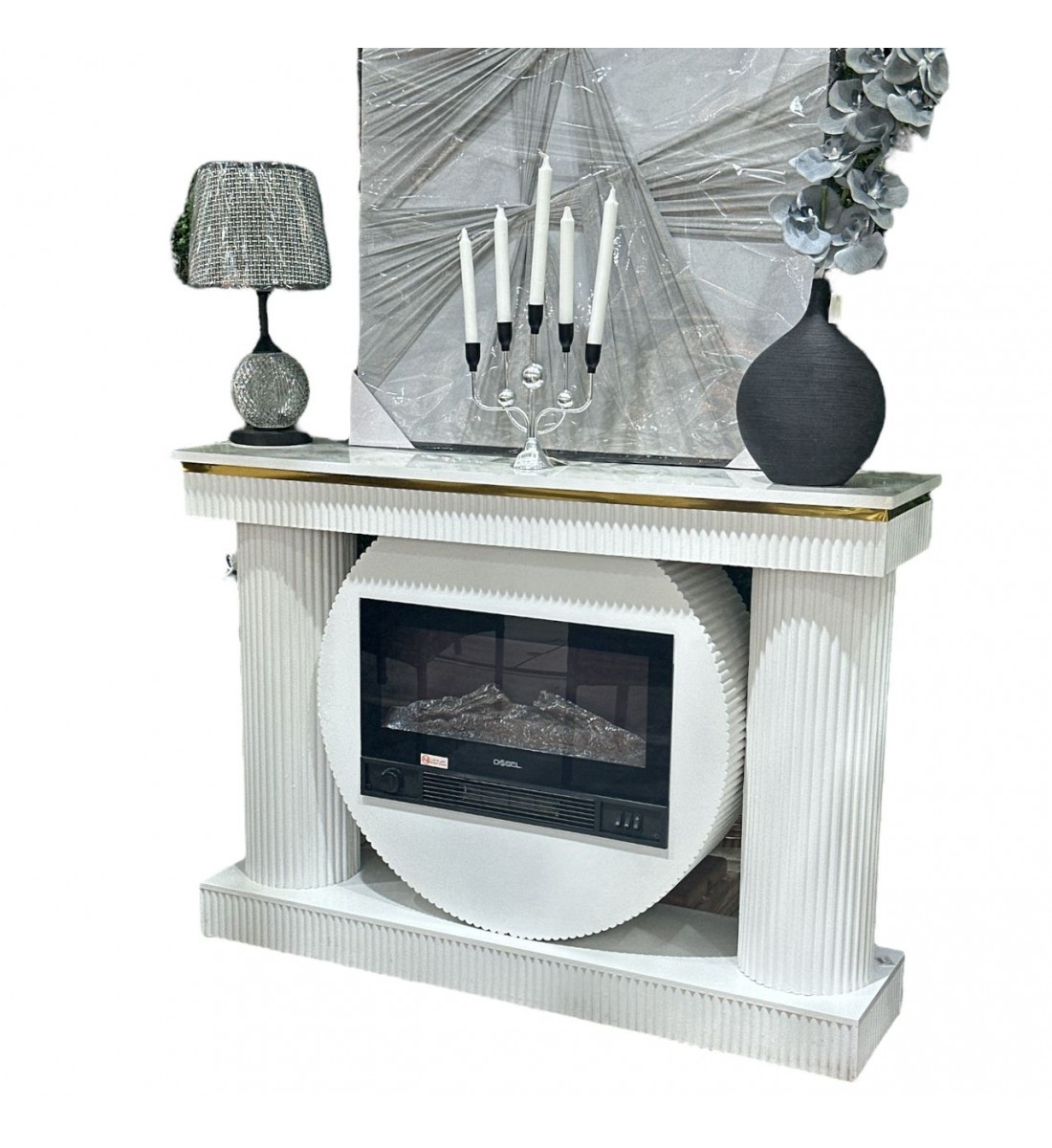 Electric heater in the shape of an entrance with an elegant and modern design, white color, size 120 x 30 x 87 cm