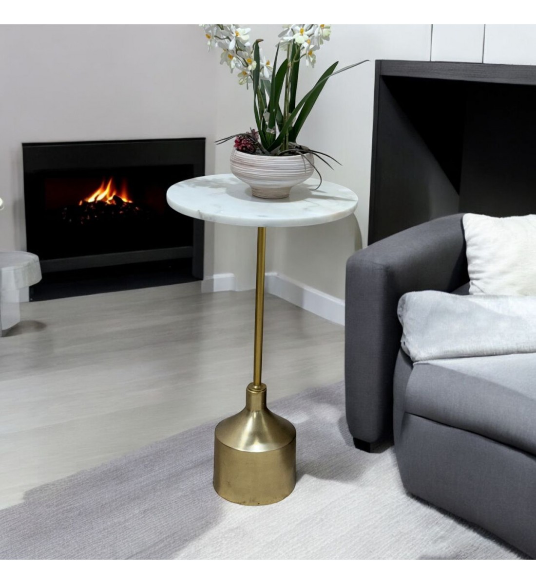 طاولة جانبية بسطح رخام61×36سم 