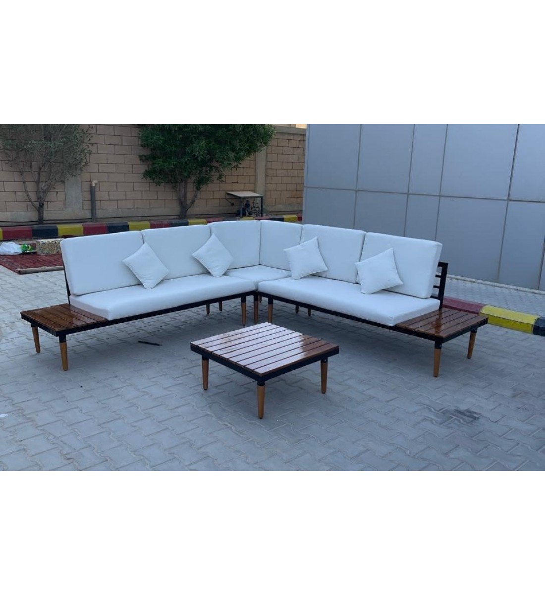 طقم جلسه خارجيه حديد ،5 أشخاص مع مسند للظهر زاوية حرف L+طاولة قهوة طقم جلسه خارجيه حديد ،5 أشخاص مع مسند للظهر زاوية حرف L+طاولة قهوة