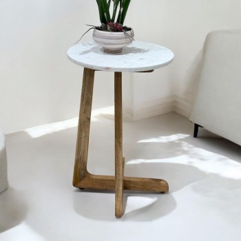 طاولة جانبية بسطح رخام عمود وقاعدة  خشب بني فاتح  63×40×40سم 