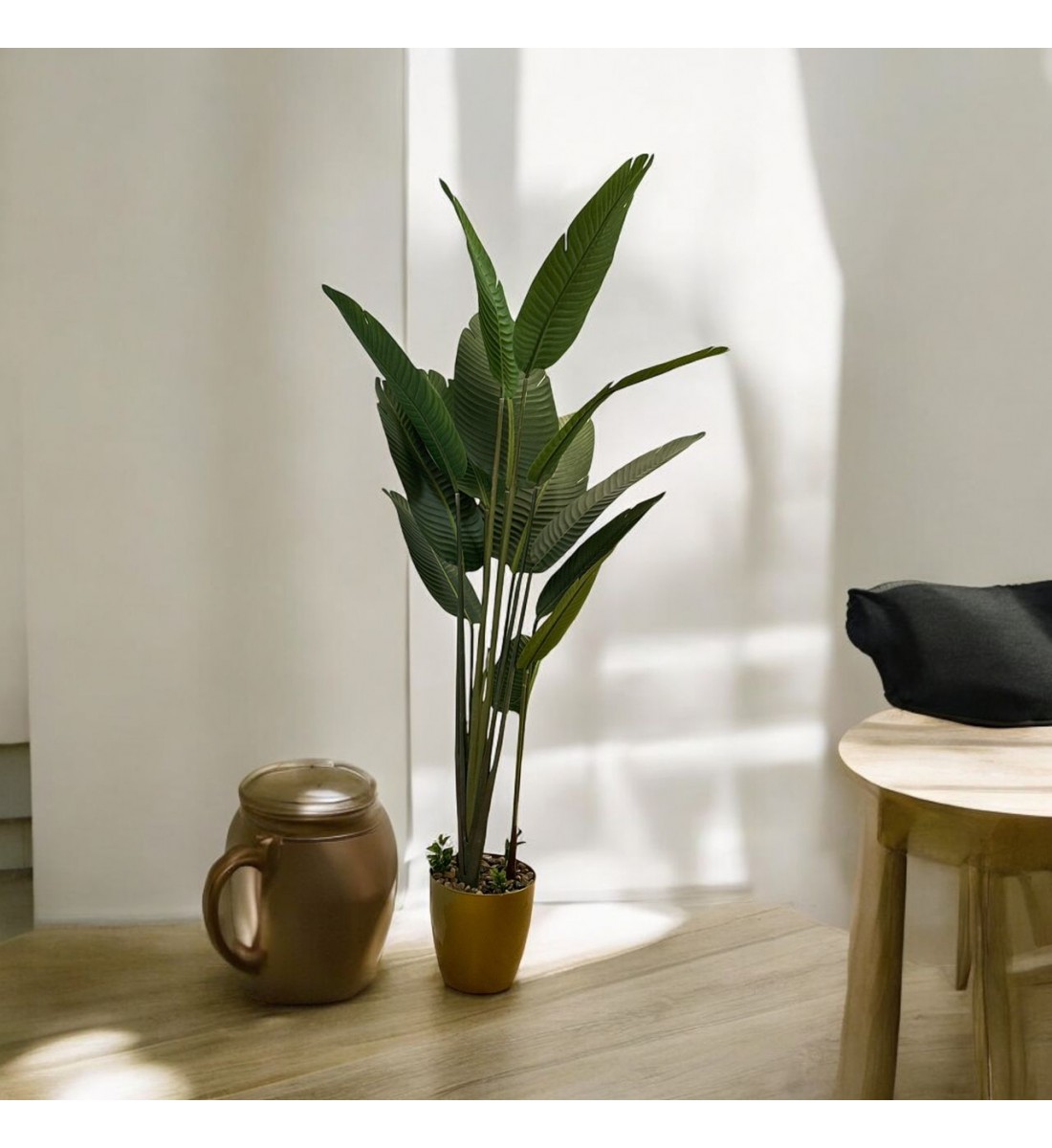 شجر صناعي موز بمركن بلاستسك ذهبي ارتفاع165 سم شجر صناعي موز بمركن بلاستسك ذهبي ارتفاع165 سم