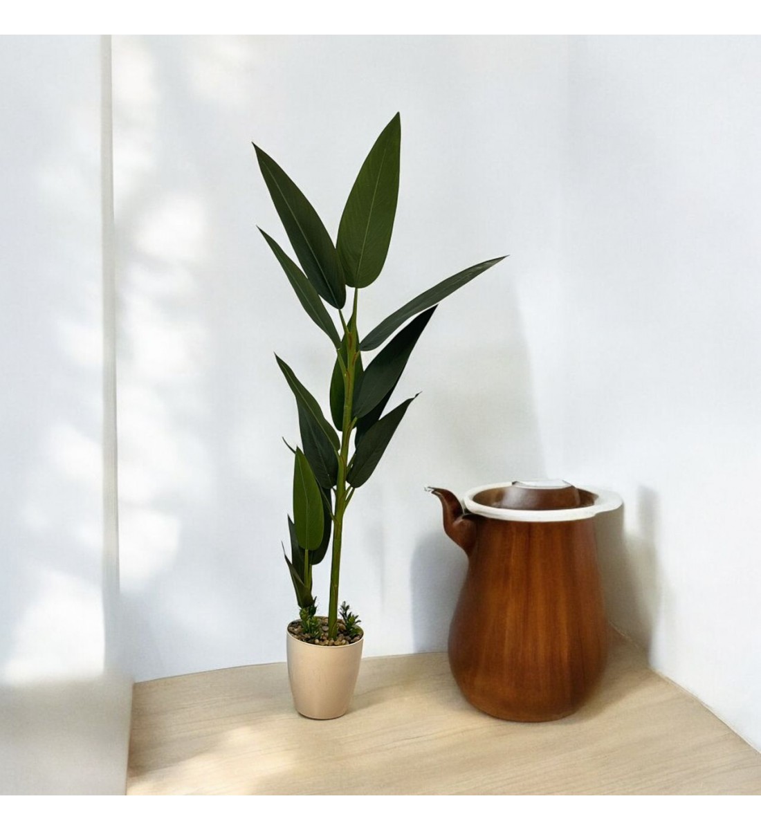 شجر صناعي موز بمركن بلاستسك ابيض ارتفاع165 سم شجر صناعي موز بمركن بلاستسك ابيض ارتفاع165 سم