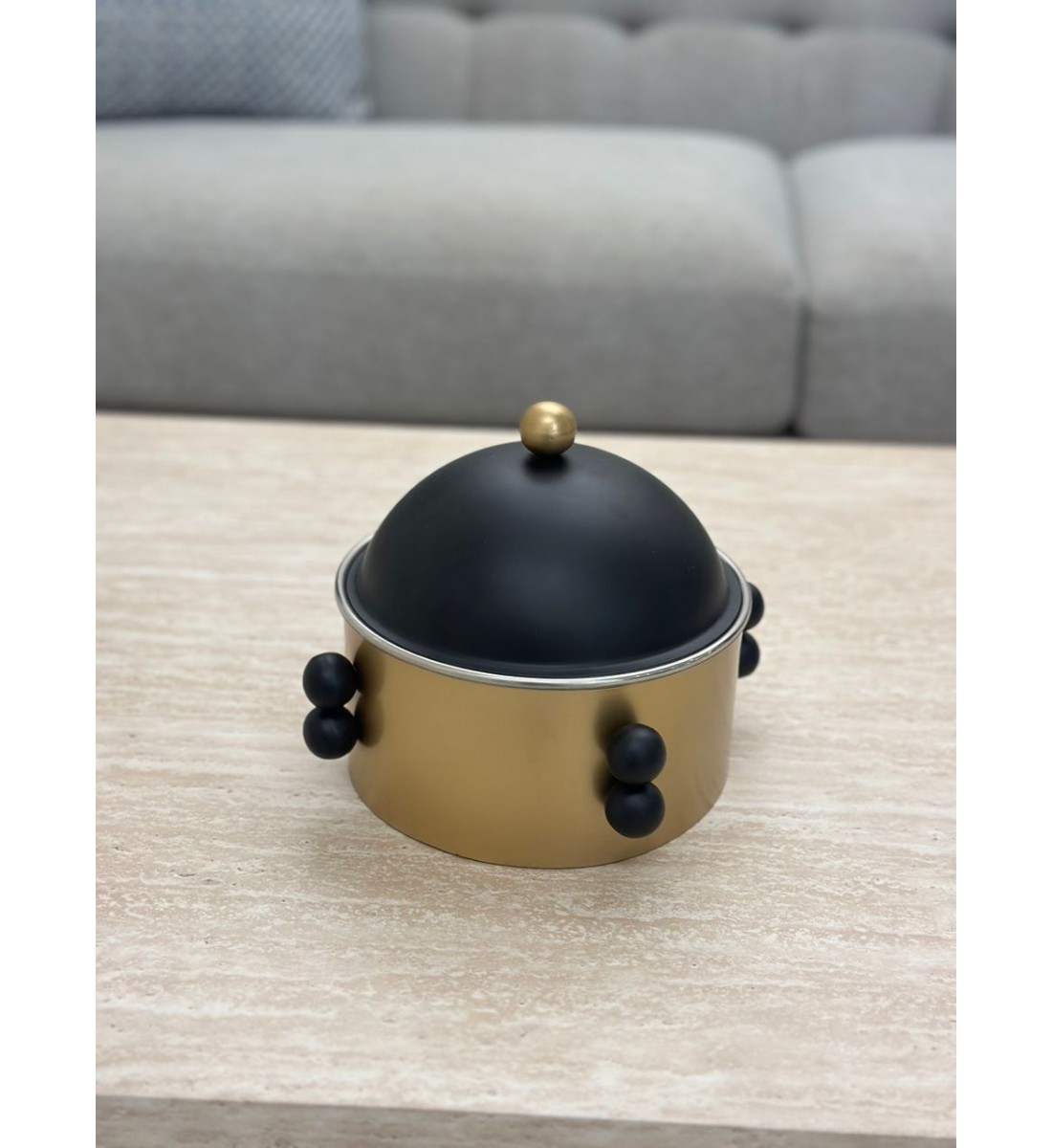 Élégant récipient alimentaire en acier inoxydable avec couvercle - or noir - 18 x 18 x 9 cm