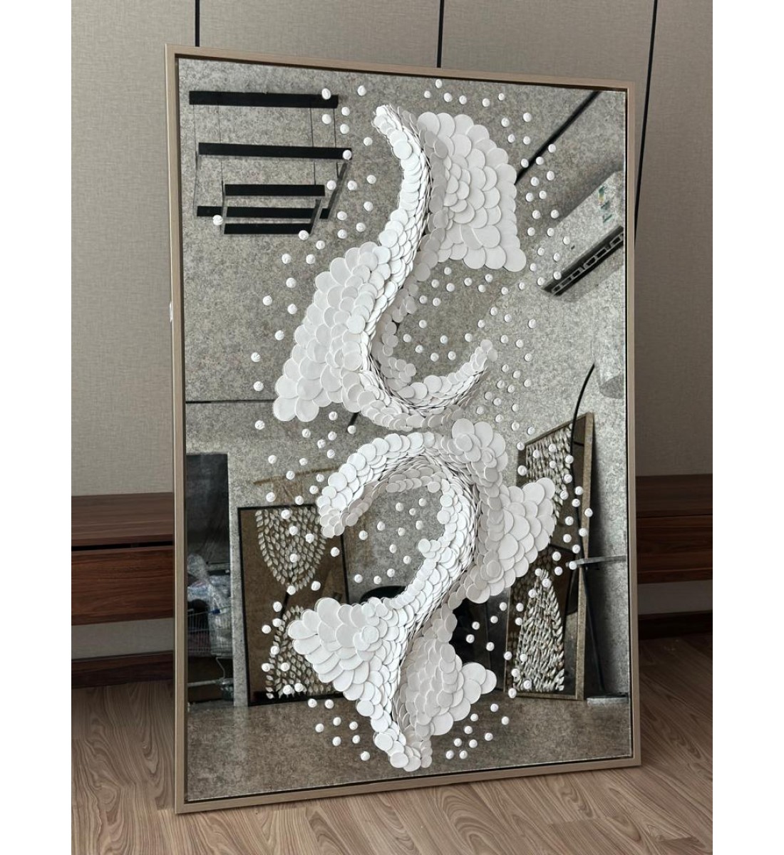 Gypsum mirror with champagne wooden frame 150 x 100 cm (product details)