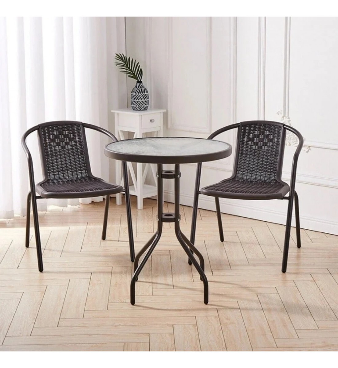 Brown Mesh Table and Chairs Set - Modern Design Perfect for Outdoor Spaces