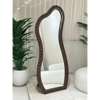 مرايا ستاند خشب بتصميم فريد باللون البني الغامق مقاس 180×75سم 