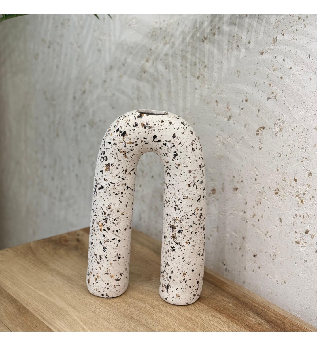 فازة سيراميك 30×12×5سم فازة سيراميك 30×12×5سم