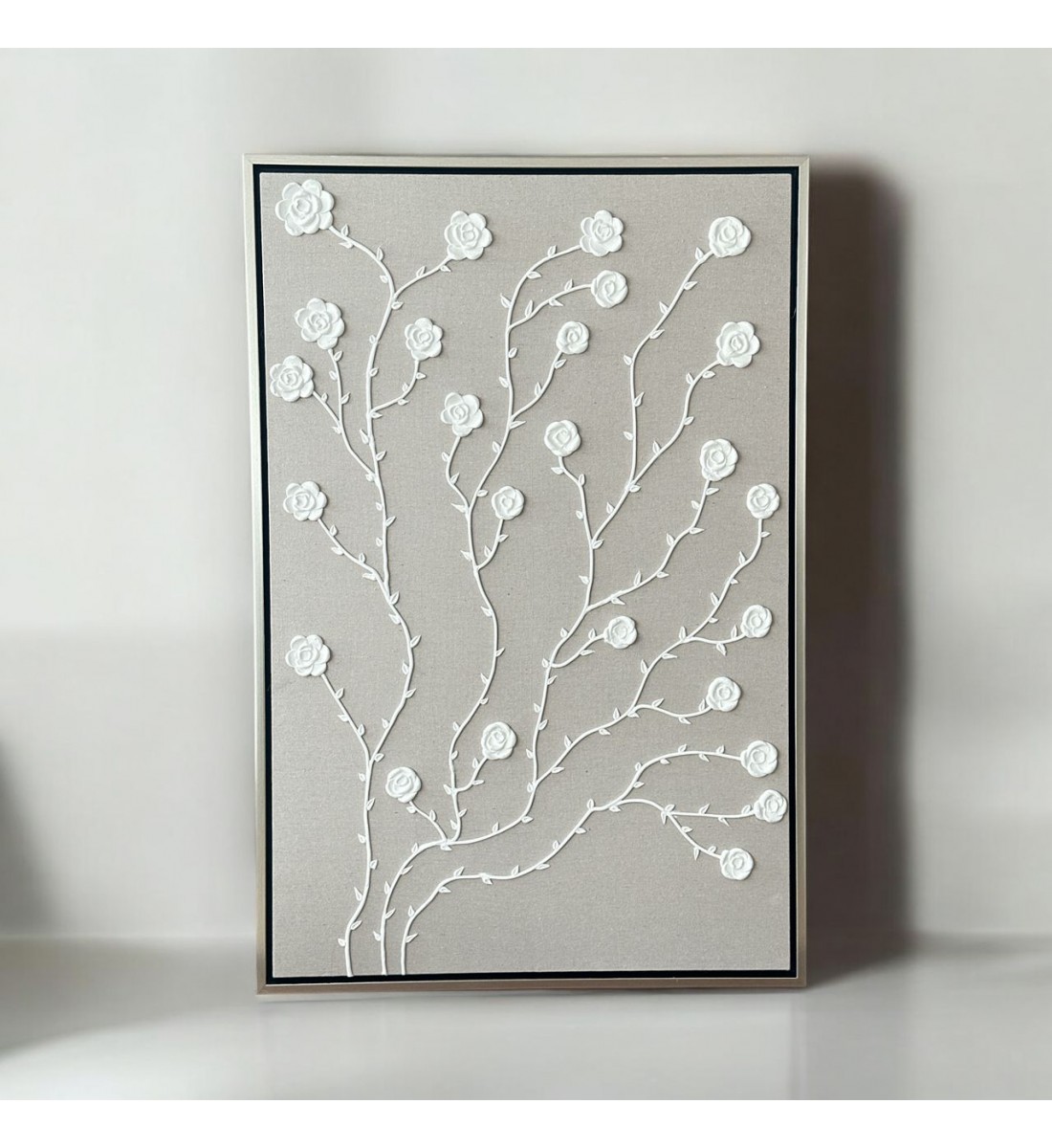 لوحة فنية بخطوط هندسية جبسية باطار شامبين100×150سم (المنتج تفصيل )