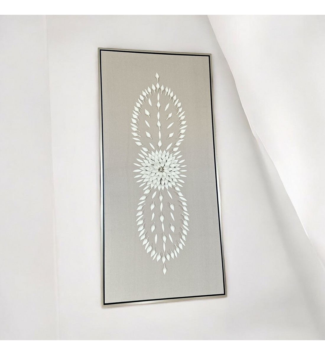 لوحة فنية -هندسية جبسية باطار شامبين 130×250سم (المنتج تفصيل )