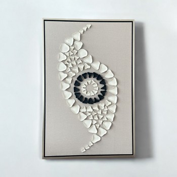 لوحة فنية بخطوط هندسية جبسية باطار شامبين100×150سم (المنتج تفصيل )