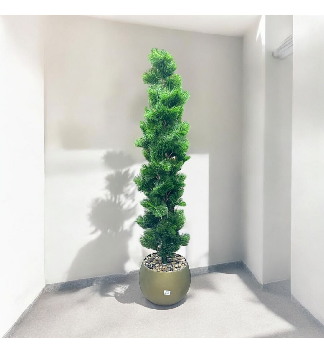 اشجار صناعية زينة ورق شوك مركن ذهبي الطوال 160 سم اشجار صناعية زينة ورق شوك مركن ذهبي الطوال 160 سم