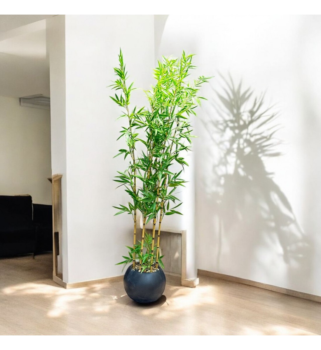 اشجار صناعية زينة ورق بامبوا مركن اسود ارتفاع 185 سم اشجار صناعية زينة ورق بامبوا مركن اسود ارتفاع 185 سم