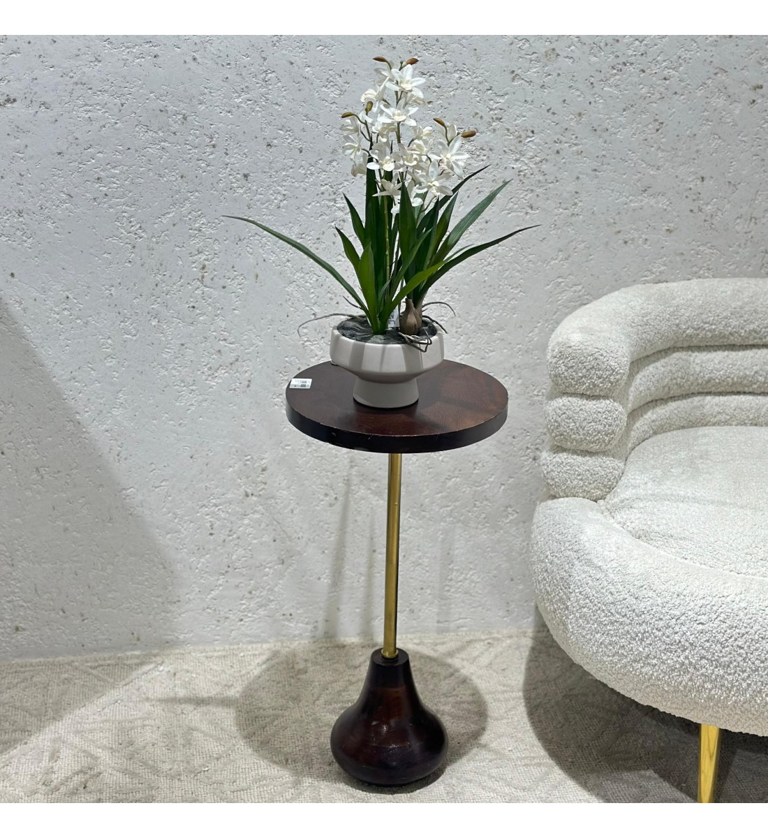 Pedestal side table with dark brown wooden top 30x30x59cm