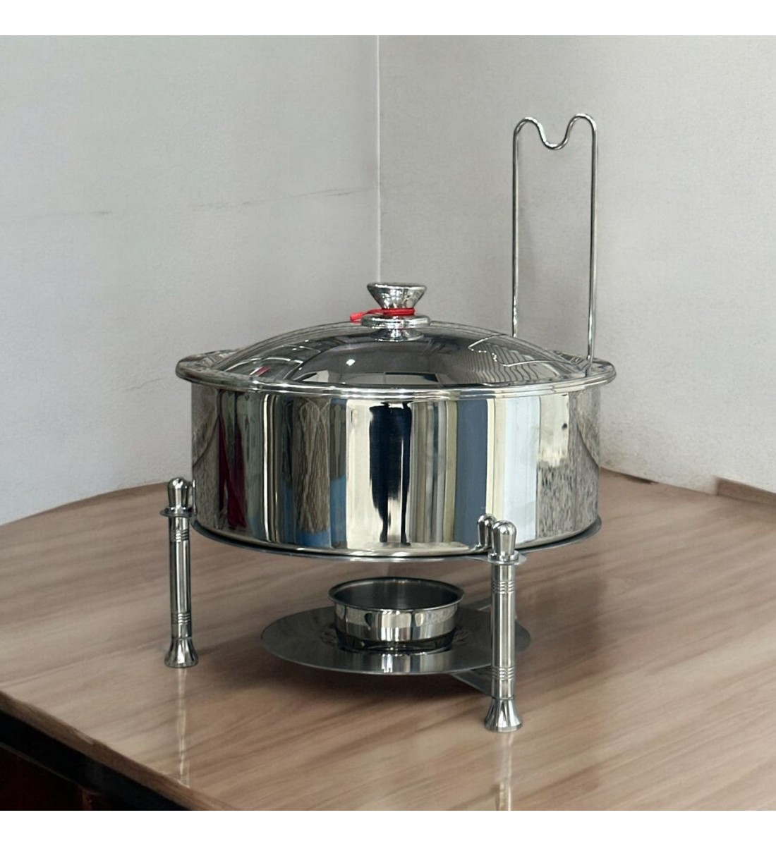 سخان بوفية صحن تقديم استيل لتسخين الطعام مزود بغطاء بتصميم فريد4 لتر سخان بوفية صحن تقديم استيل لتسخين الطعام مزود بغطاء بتصميم فريد4 لتر