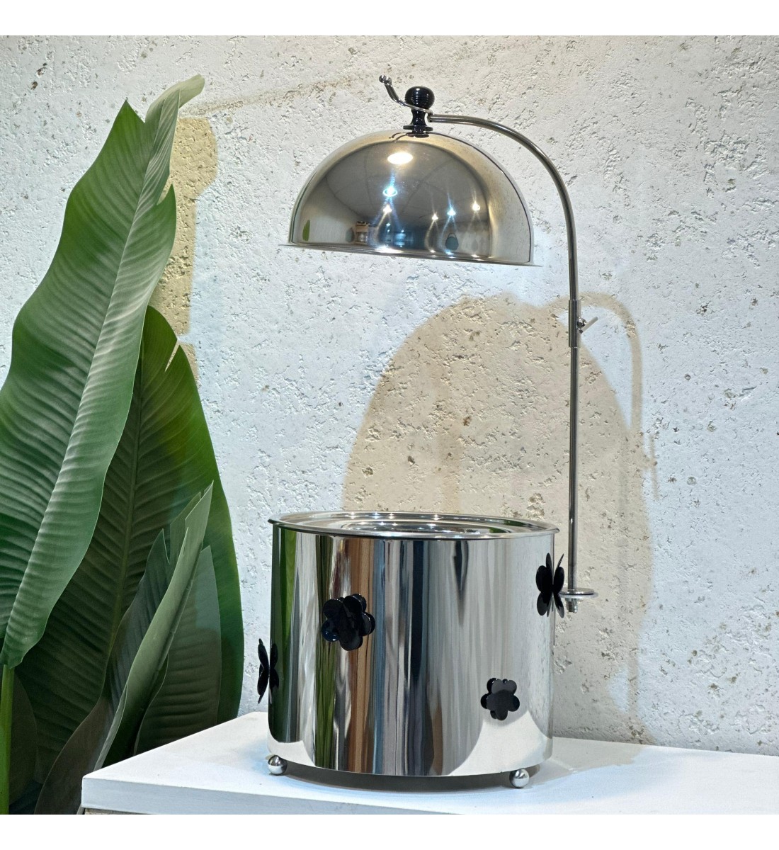 سخان بوفية صحن تقديم استيل لتسخين الطعام مزود بغطاء بتصميم فريد2.5لتر سخان بوفية صحن تقديم استيل لتسخين الطعام مزود بغطاء بتصميم فريد2.5لتر