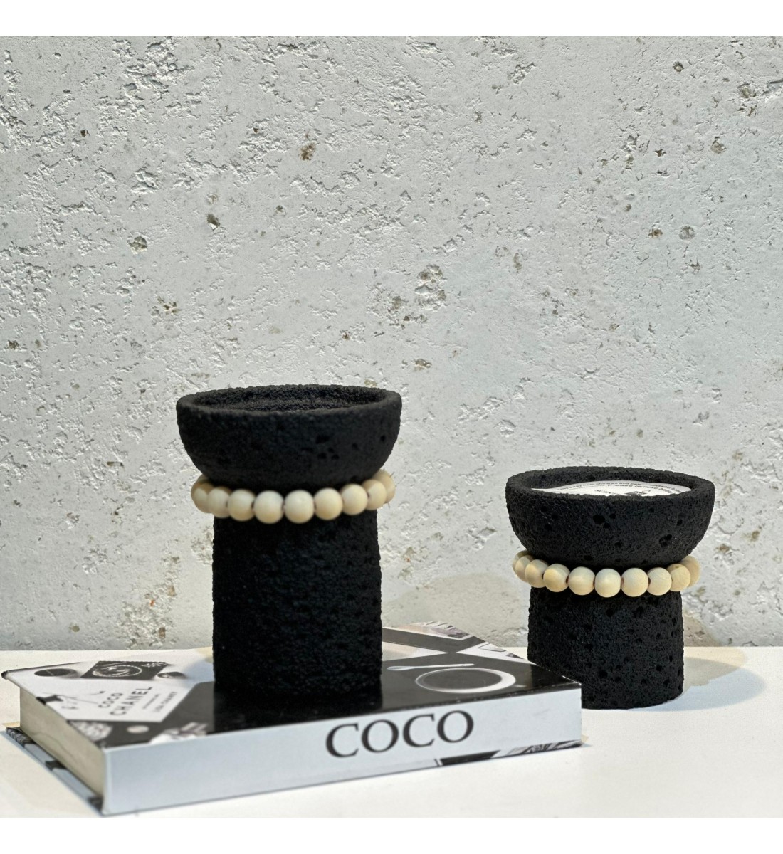 شمعه عطرية سيراميك اسود 12×12×12سم شمعه عطرية سيراميك اسود 12×12×12سم