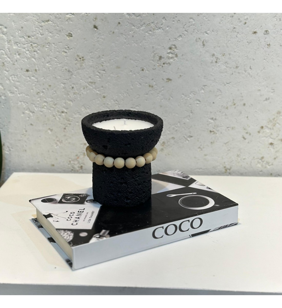 شمعه عطرية سيراميك اسود 12×12×12سم شمعه عطرية سيراميك اسود 12×12×12سم