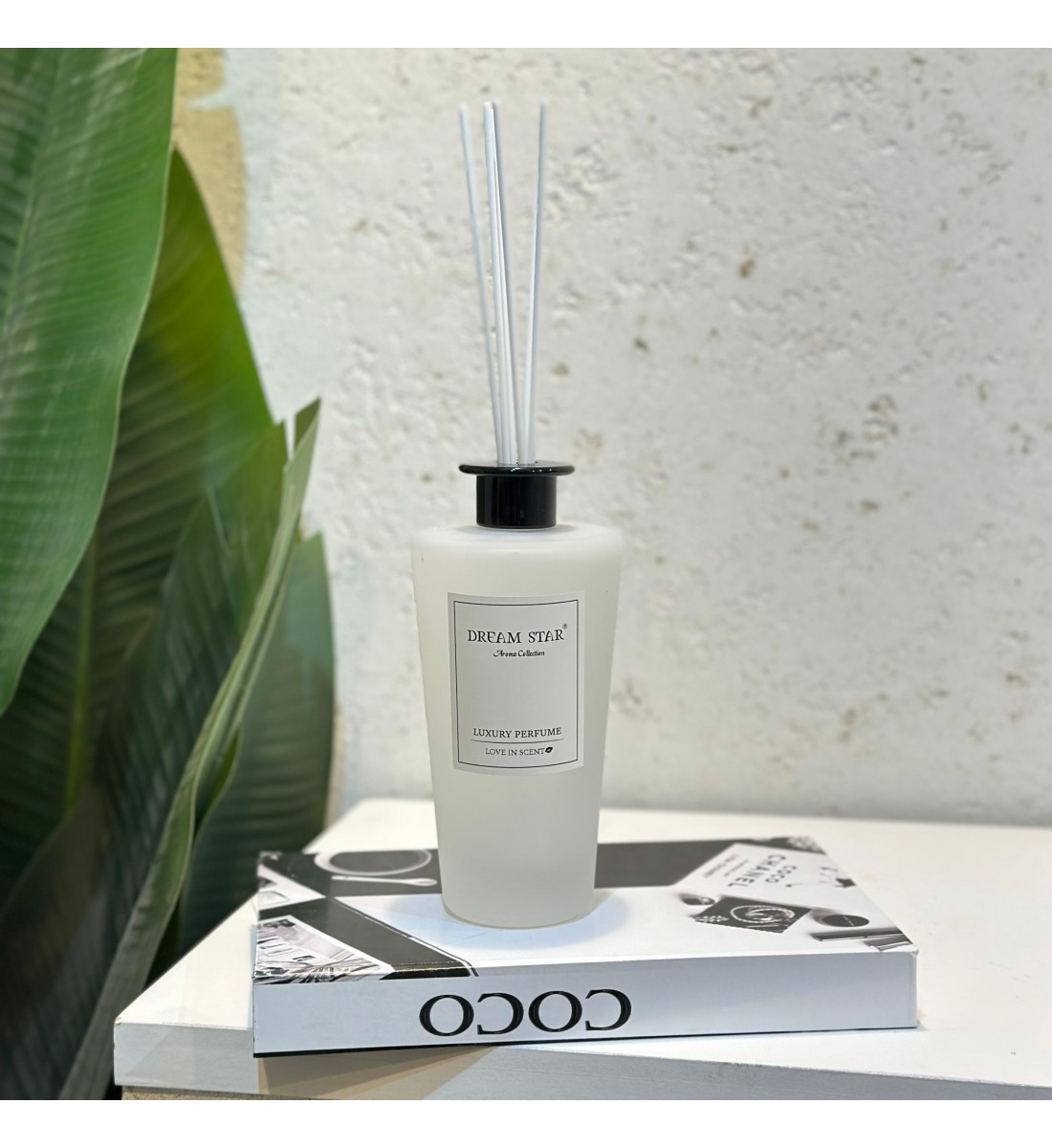 فواحة معطرة مع اعواد موزعة - سعة 480مل فواحة معطرة مع اعواد موزعة - سعة 480مل