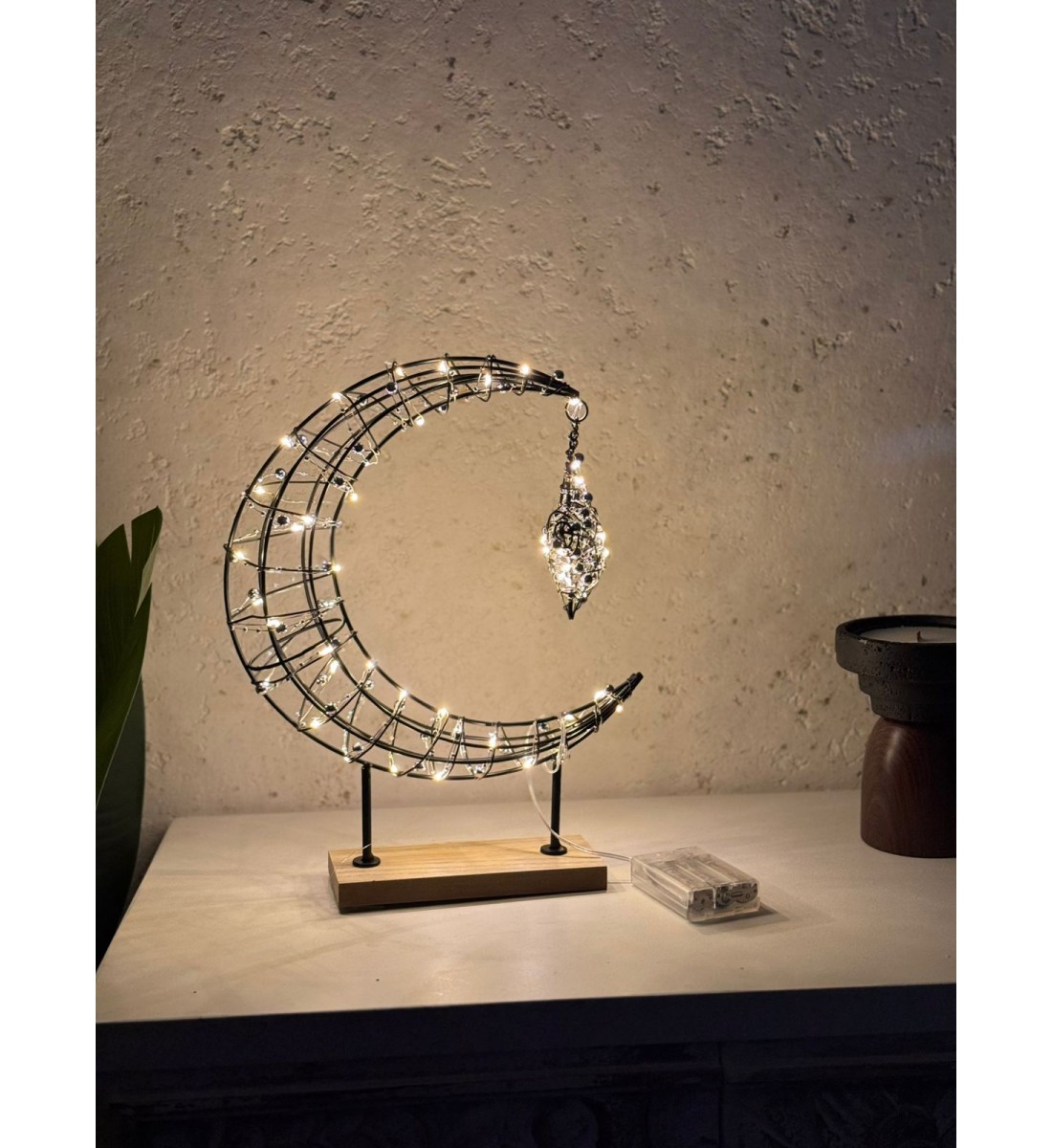 زينة شكل قمر إل إي دي معدنية اضائية 24×22×7سم