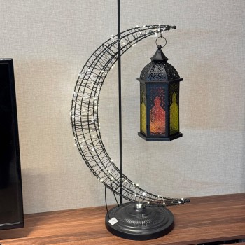 تحفة ديكورية على شكل هلال معدني مزخرف باللون الاسود81×30×30سم 