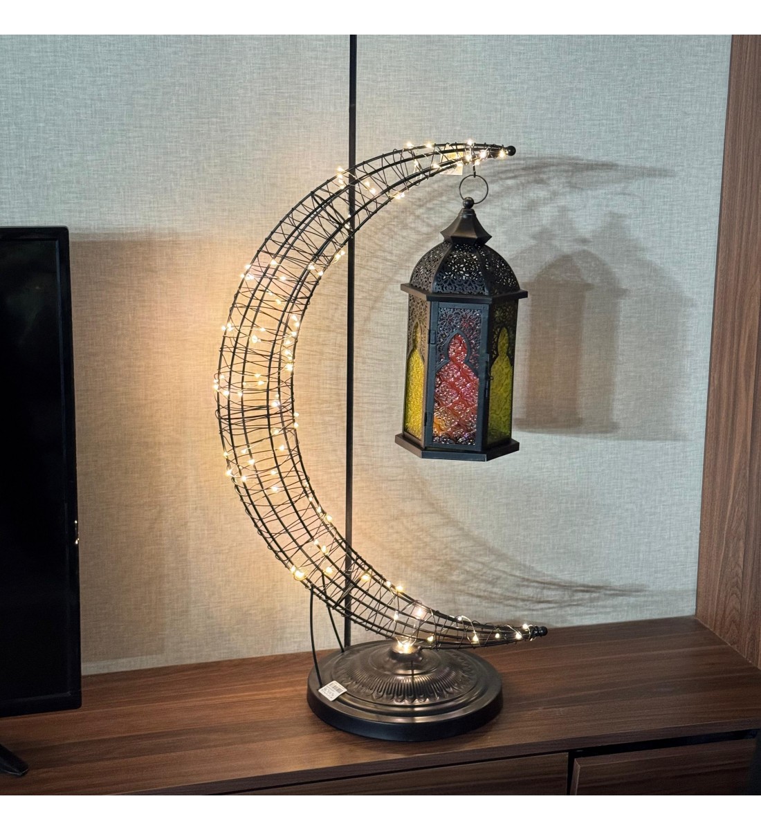 تحفة ديكورية على شكل هلال معدني مزخرف باللون الاسود81×30×30سم 