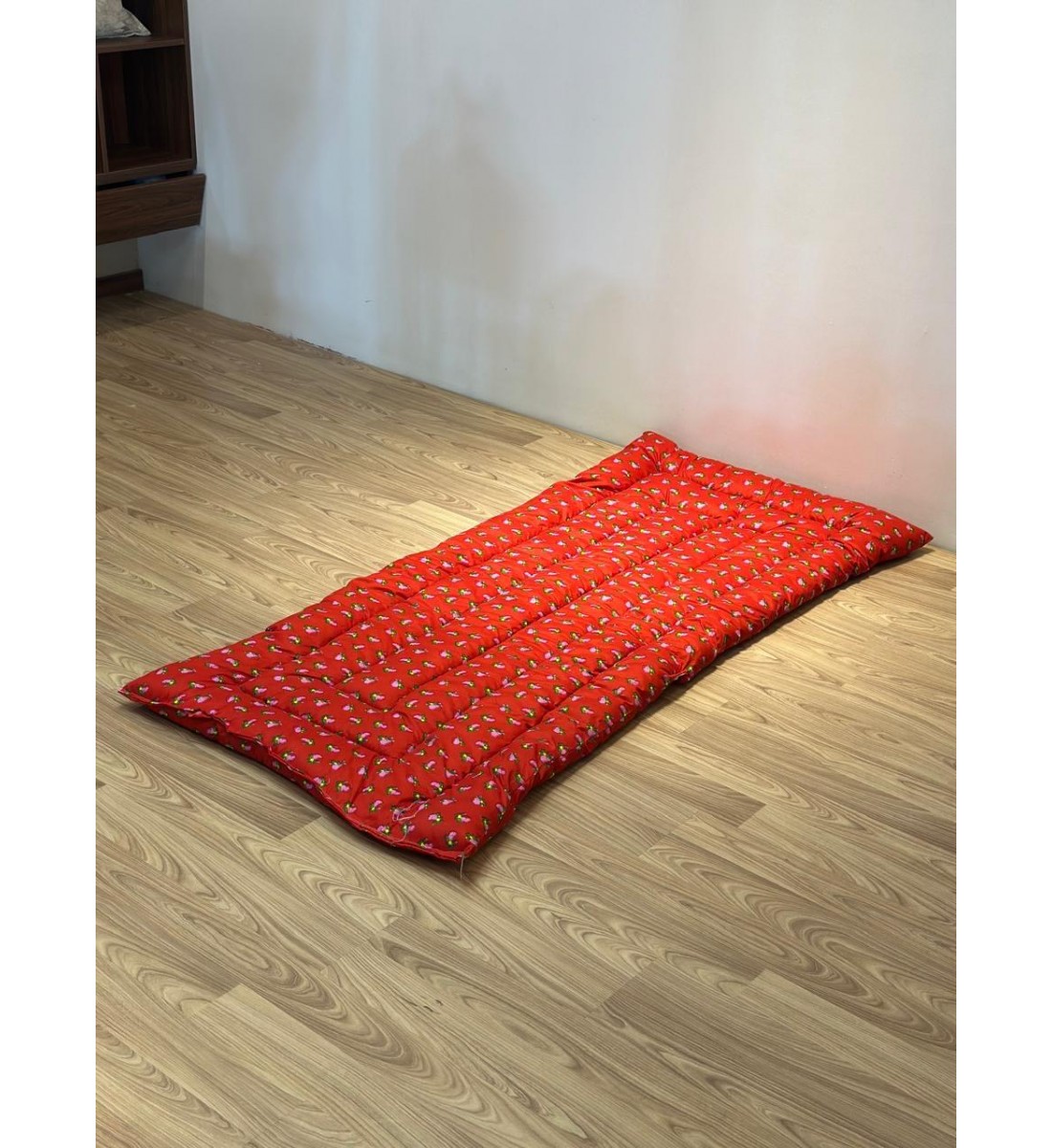 مدة شالكي عادي عده نقشات والوان (اللون غير محدد وقت الطلب شكرا لتفهمكم )