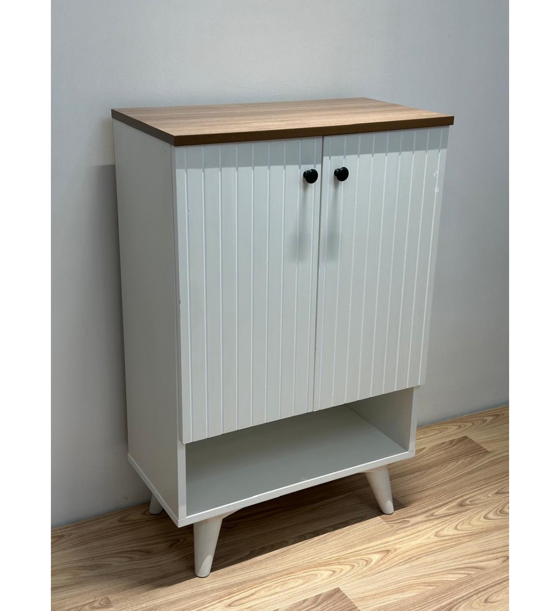 دولاب جزامة خشب ابيض مقلم60×32×94سم