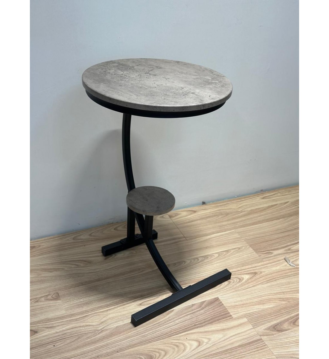 Mesa de centro individual madera-metal 45x45-60cm