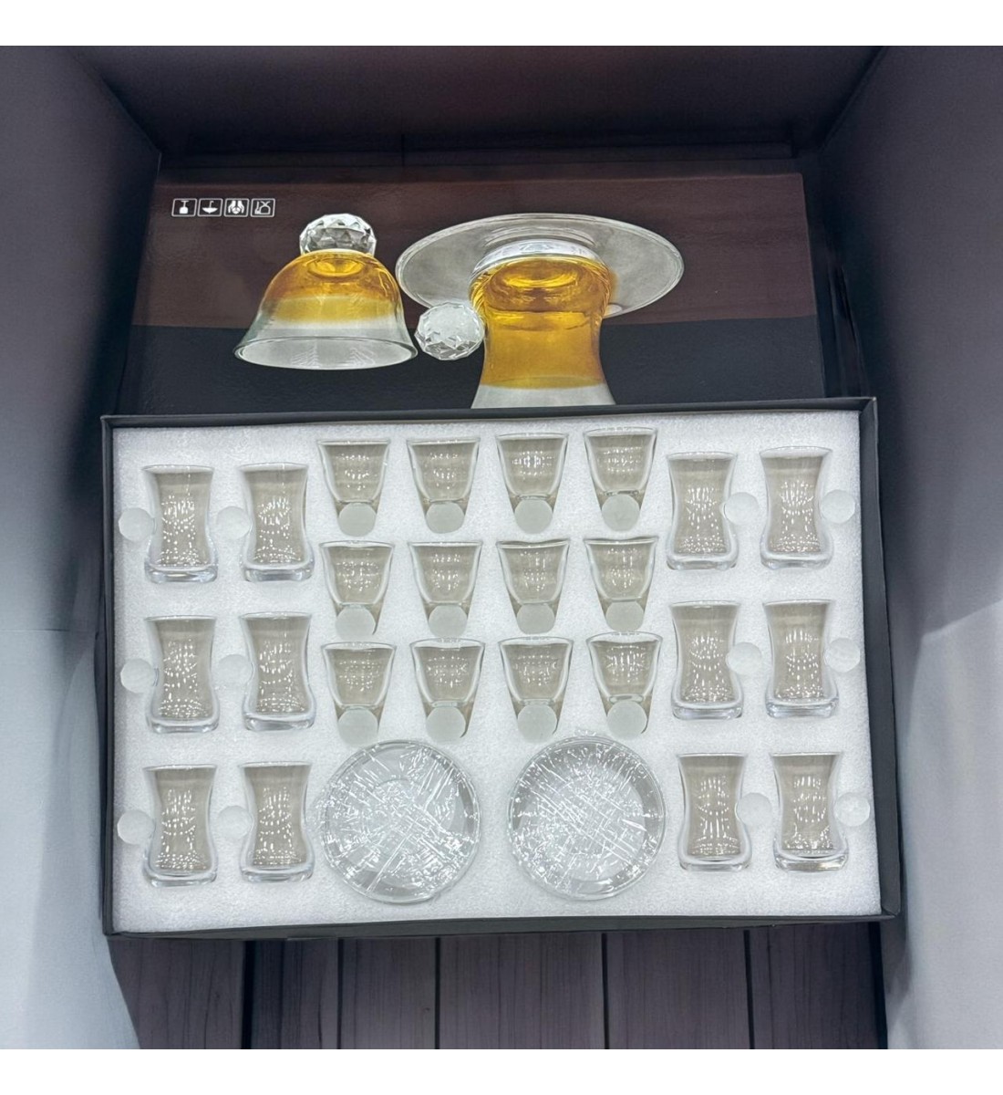 طقم كاسات وفناجين مع الصحن زجاج   36قطعه 