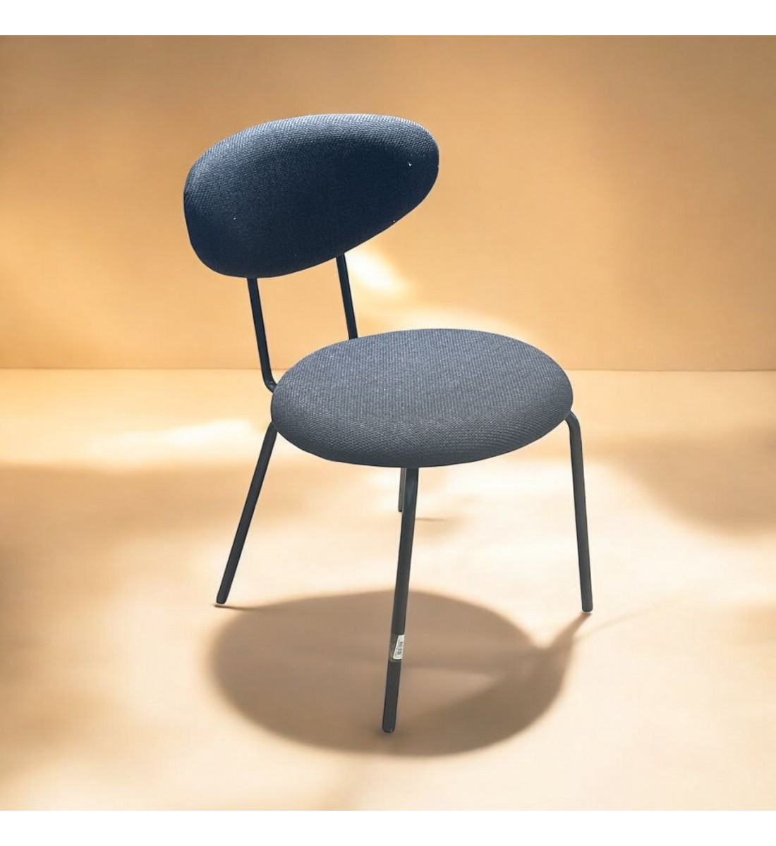 كراسي حديد وقماش راقية وفخمة اسود 80×51×54سم كراسي حديد وقماش راقية وفخمة اسود 80×51×54سم