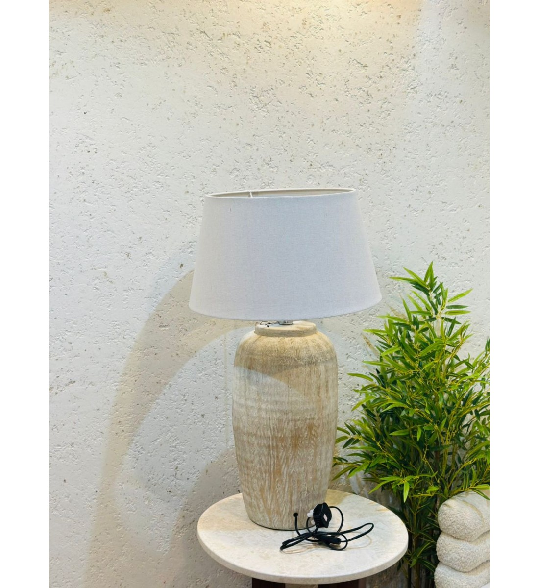 Polyresin Ceramic Table Lamp - Caillos - 80x34x34cm