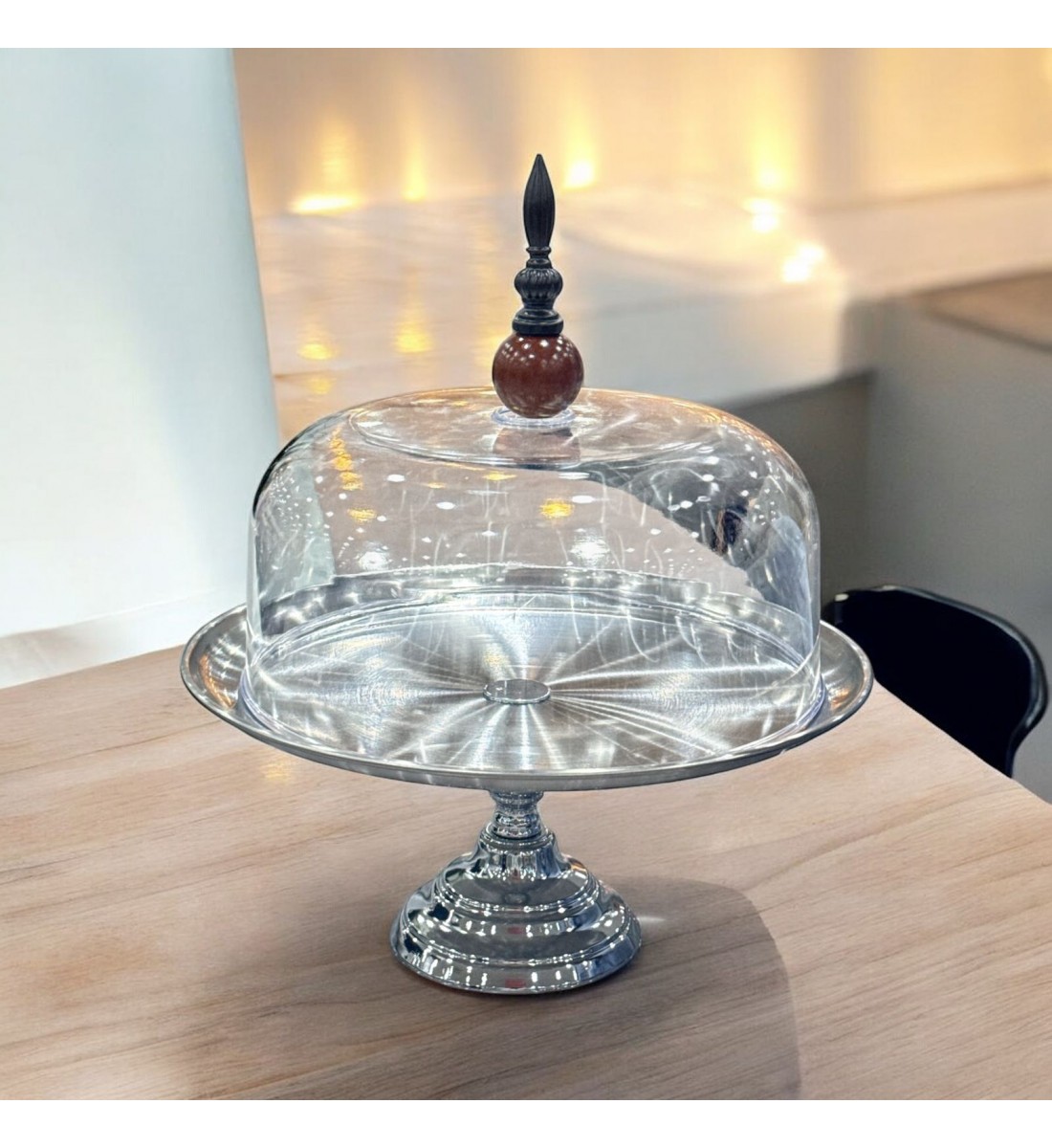 صحن كيك مع الغطاء اكرلك 30×30×26سم صحن كيك مع الغطاء اكرلك 30×30×26سم