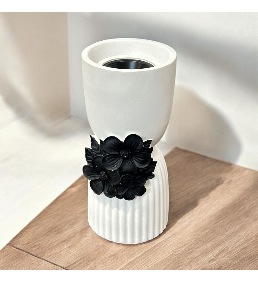 Evangelist 22 x 10 x 10 cm white color (colored)