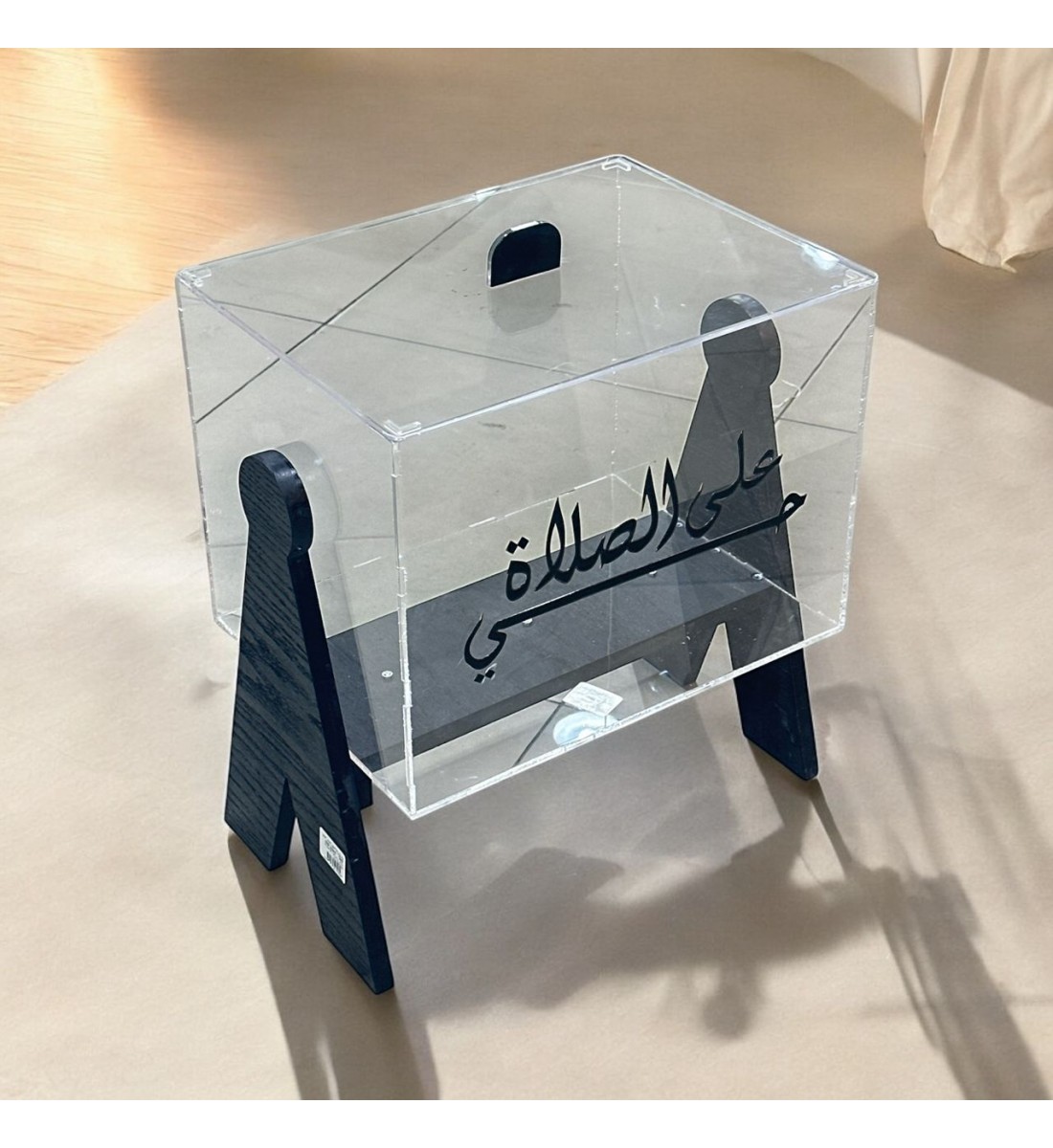 بوكس اكريلك سجادات مع قاعدة خشبي 30×40×47سم 