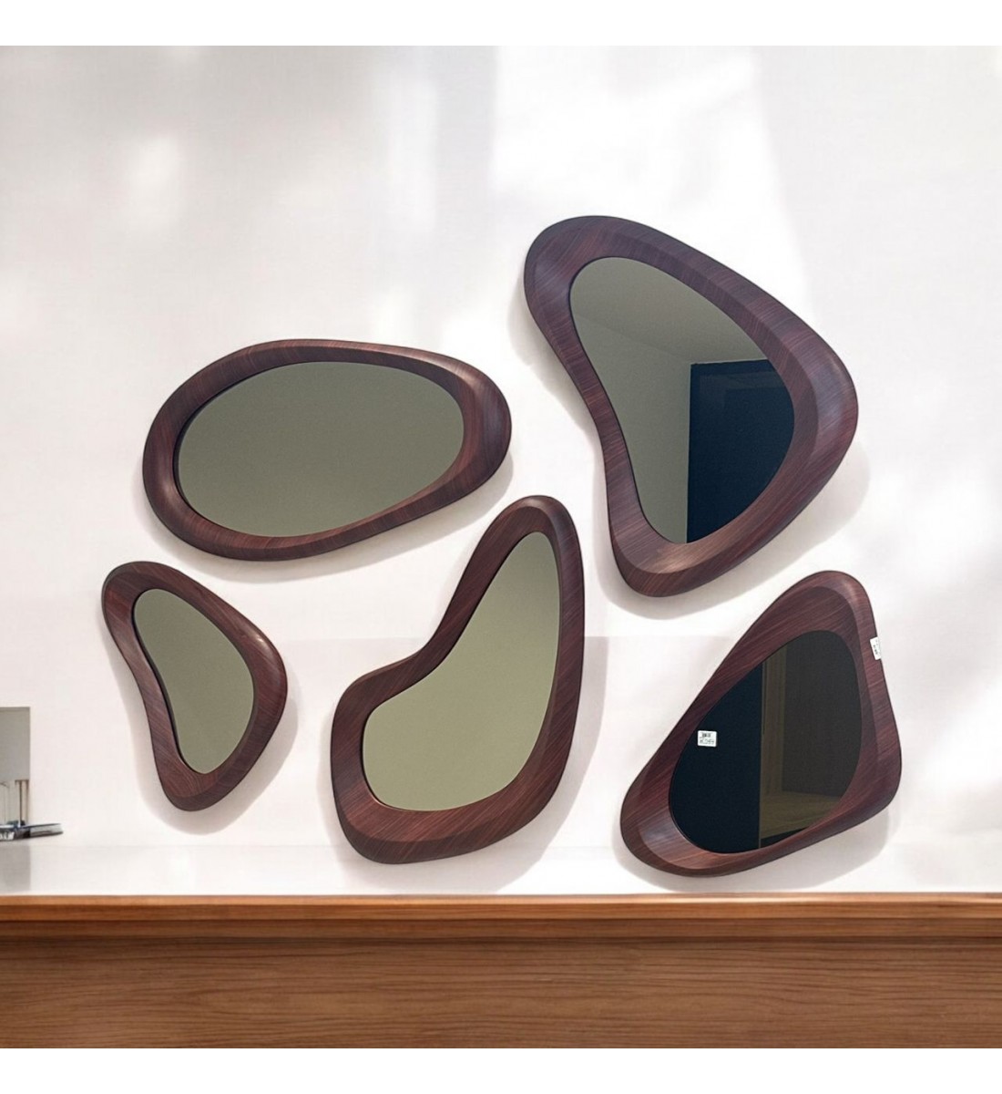 Miroir mural avec cadre en bois de - Livia 