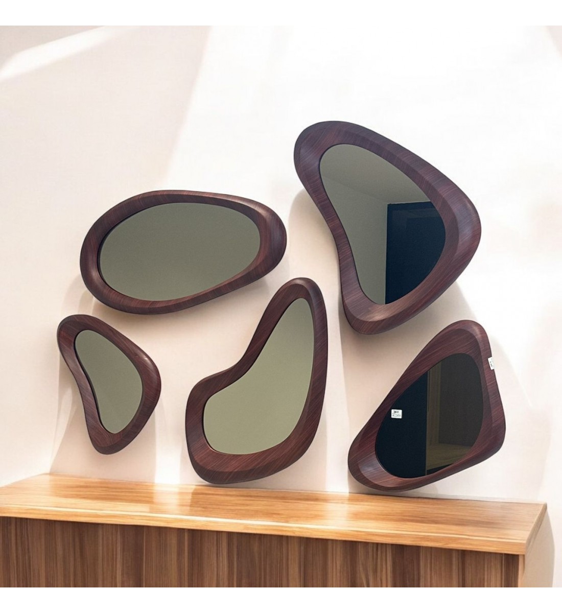 Miroir mural avec cadre en bois de - Livia 
