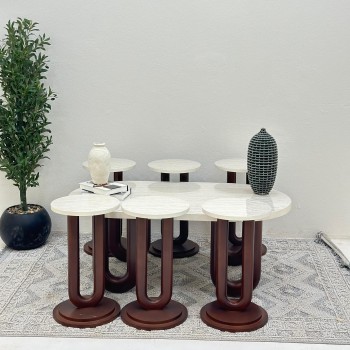 طقم طاولات 7قطع سطح بديل الرخام ملمس ناعم قاعده خشب لون بني