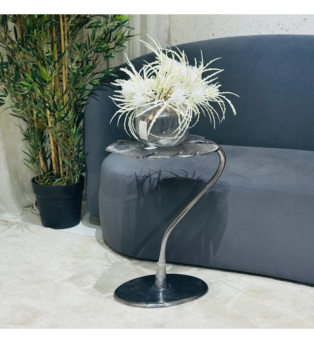 طاولة خدمة ورقة شجرة جامايكا - اسود