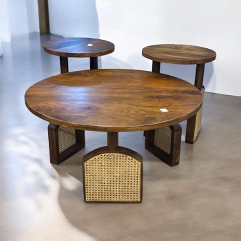 طاولة تقديم مع 2 جانبيه