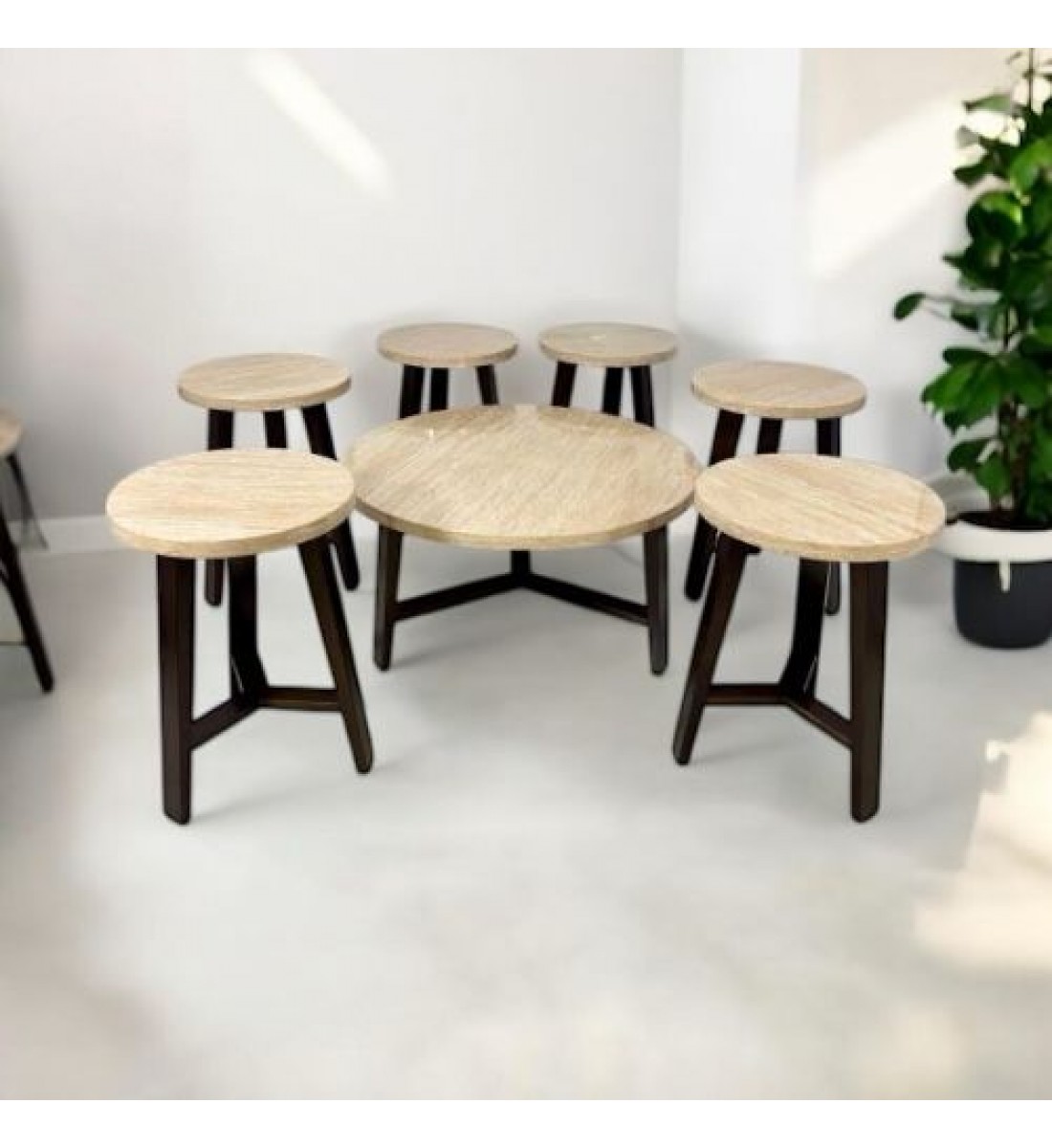 Serving table set with 6 sides