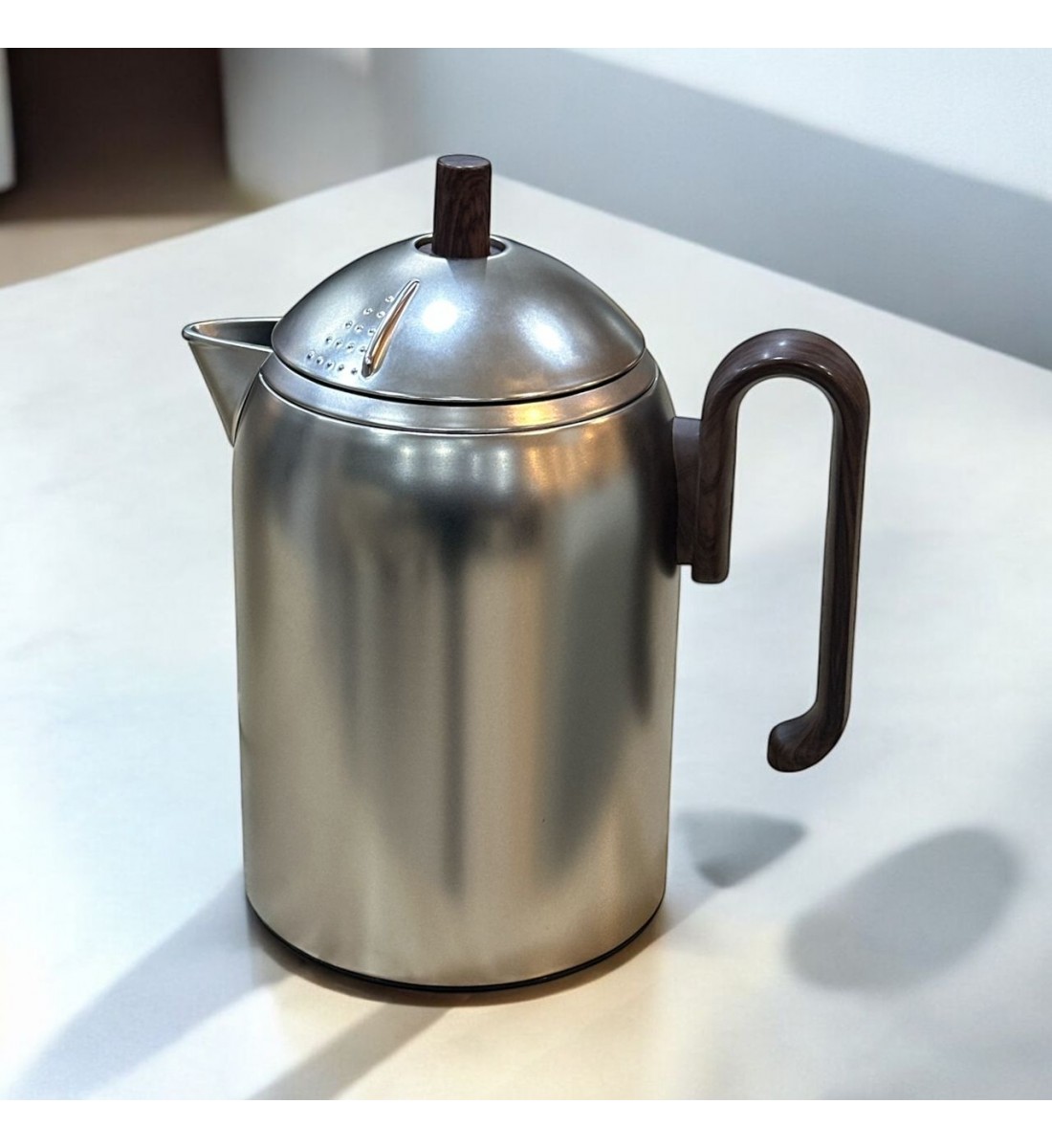 ترمس أليس كلاسيكي فاخر بيد خشب ــ نيكل مطفي بني ــ 0.30 لتر